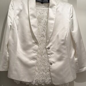 Chic White Women's Blazer